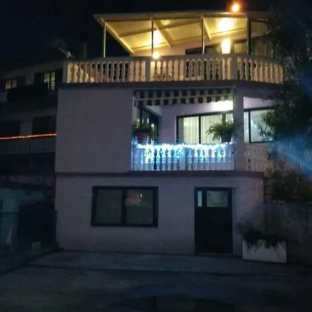 Center S Parkiranim Mjestom *